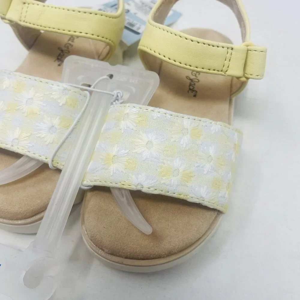 Cat & Jack Toddler Girls Size 7 Penelope Ankle Strap Sandal in Yellow/White‎ $20